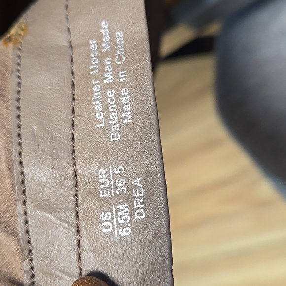 Sam Edelman Drea Studded Suede Tan Moto Boots Ladies 6.5 - Picture 6 of 10